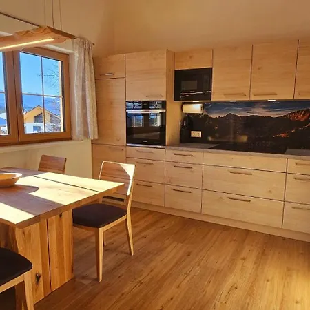 Hipp - Bergblick Und Wellness In Lage * هالبليخ