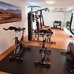 Hipp - Bergblick Und Wellness In Lage דירה