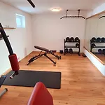 Διαμέρισμα Hipp - Bergblick Und Wellness In Lage
