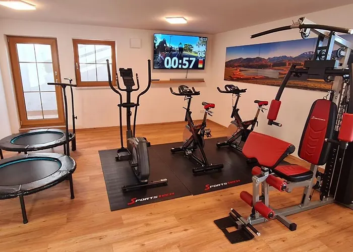 Hipp - Bergblick Und Wellness In Lage