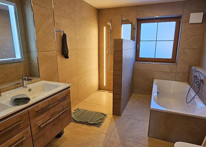 Hipp - Bergblick Und Wellness In Lage Apartament *